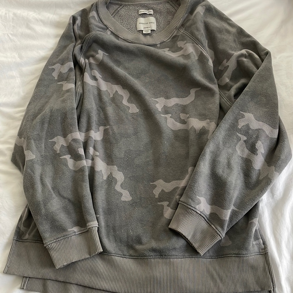 American Eagle Camouflage Print Sweatshirt Oversized Fit